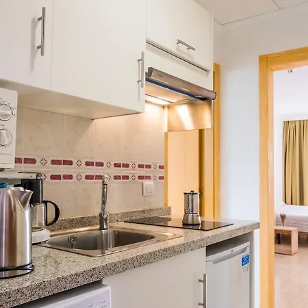 Live Palmeras شقة